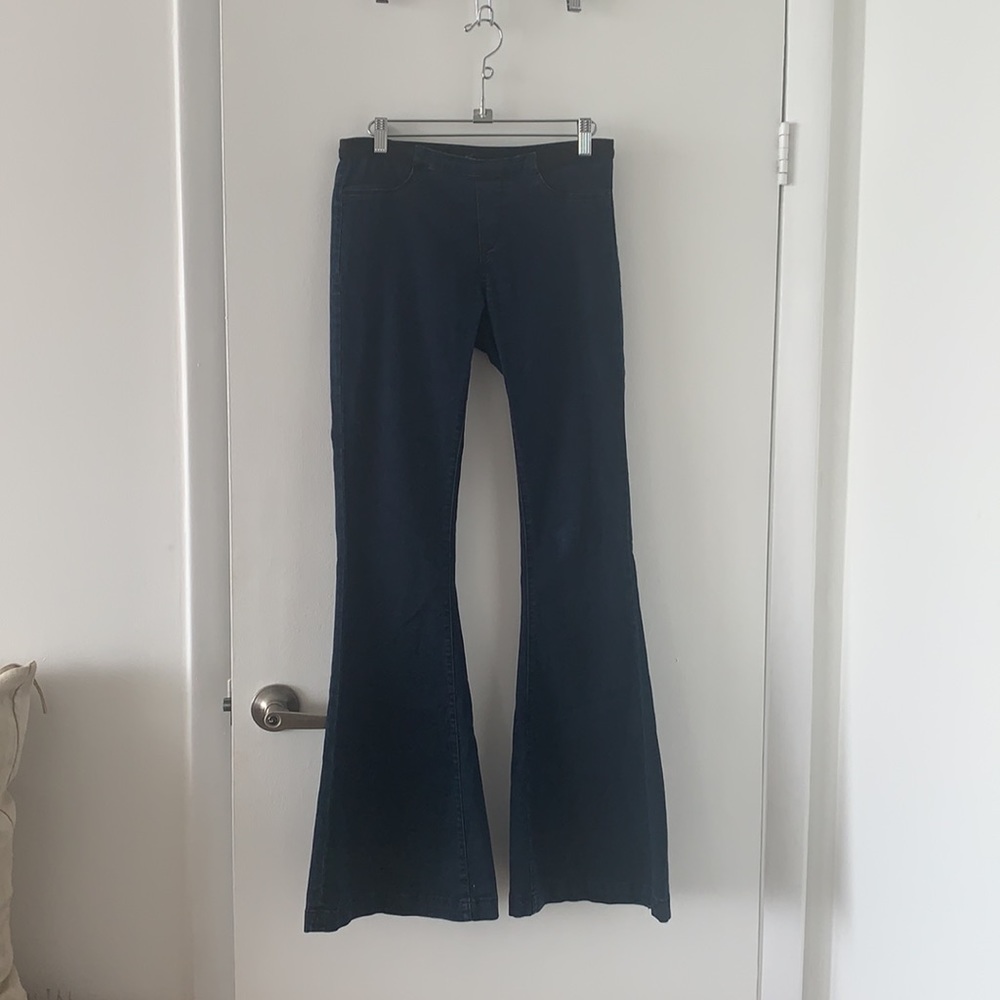 Blank NYC Pull on stretch flare jeans